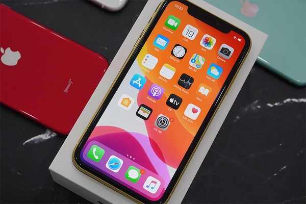 Kiểm tra độ hao pin của iOS 13.7 trên iPhone 11, Xr, SE và iPhone 7