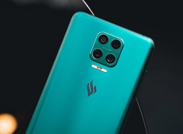 Đánh giá Vsmart Aris Pro: Camera ẩn dưới màn hình đầu tiên tại Việt Nam