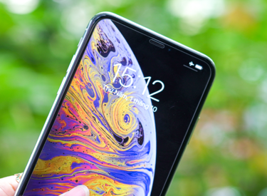 iPhone Xs Max: Thiết kế sang trọng, màn hình OLED kích thước lớn