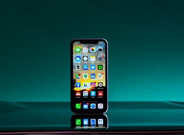 So sánh iPhone 8 và iPhone 12 mini: Bạn có nên nâng cấp?