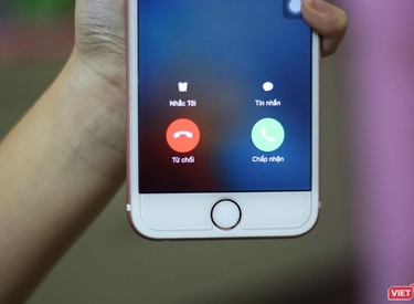 Tại sao iPhone không có nút từ chối cuộc gọi?