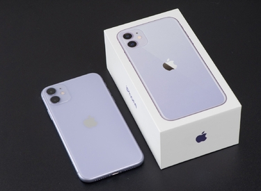 Đánh giá thiết kế và cấu hình của iPhone 11: Chiếc máy thực dụng đáng tiền