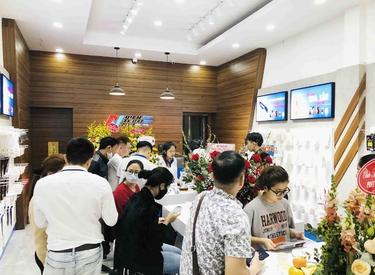 Điện Thoại Mới chính thức khai trương chi nhánh thứ 2 tại 208 Xã Đàn, Đống Đa, Hà Nội
