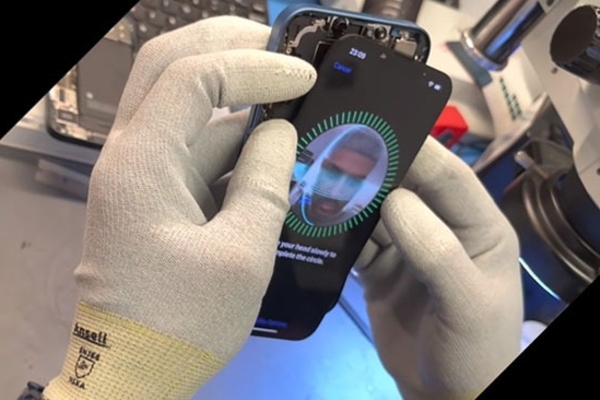 Face ID trên series 13 nhà Apple được iFixit xác nhận sẽ bị hỏng nếu thay màn hình