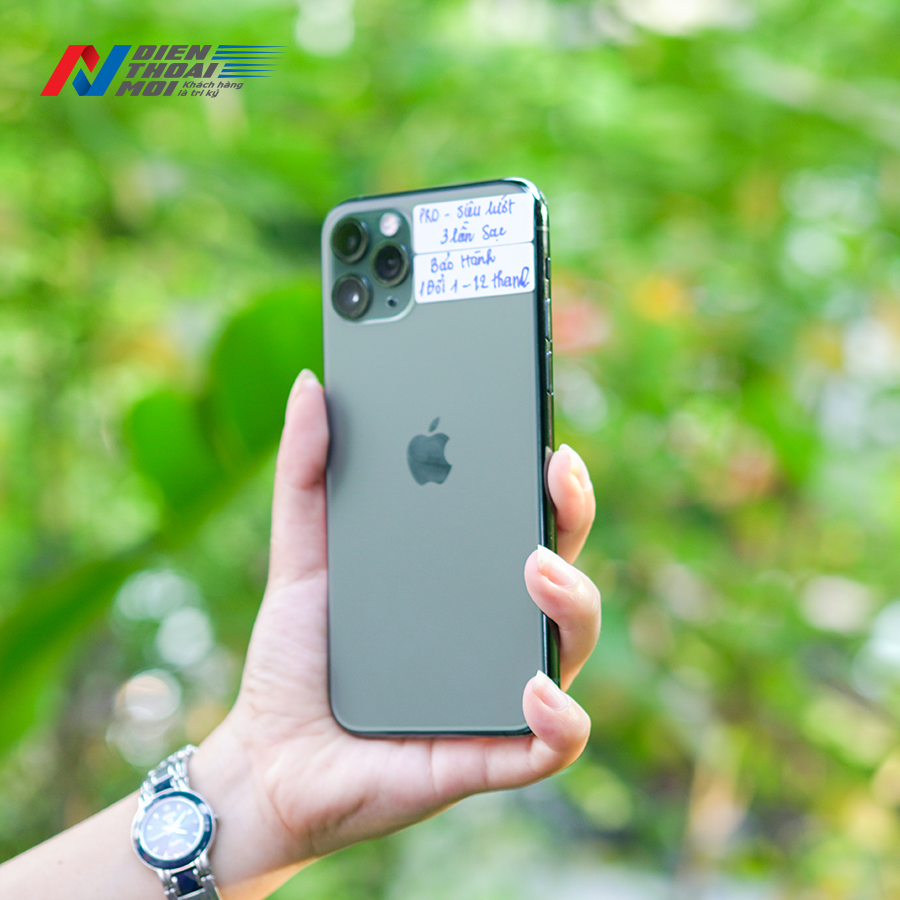 iPhone 11 Pro màu xanh