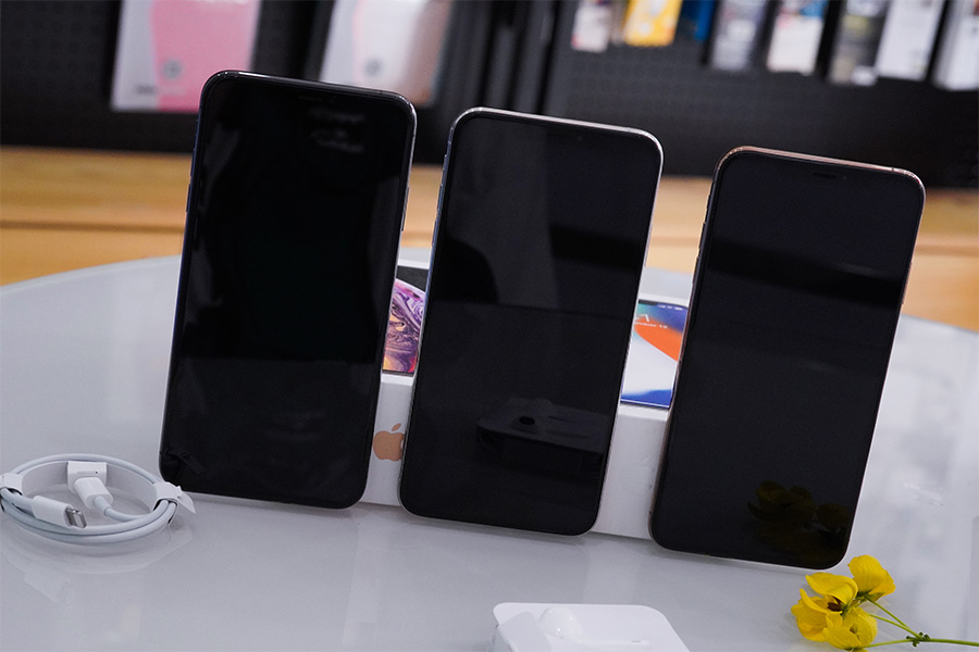 So sánh iPhone Xs Max và iPhone 12 Pro Max