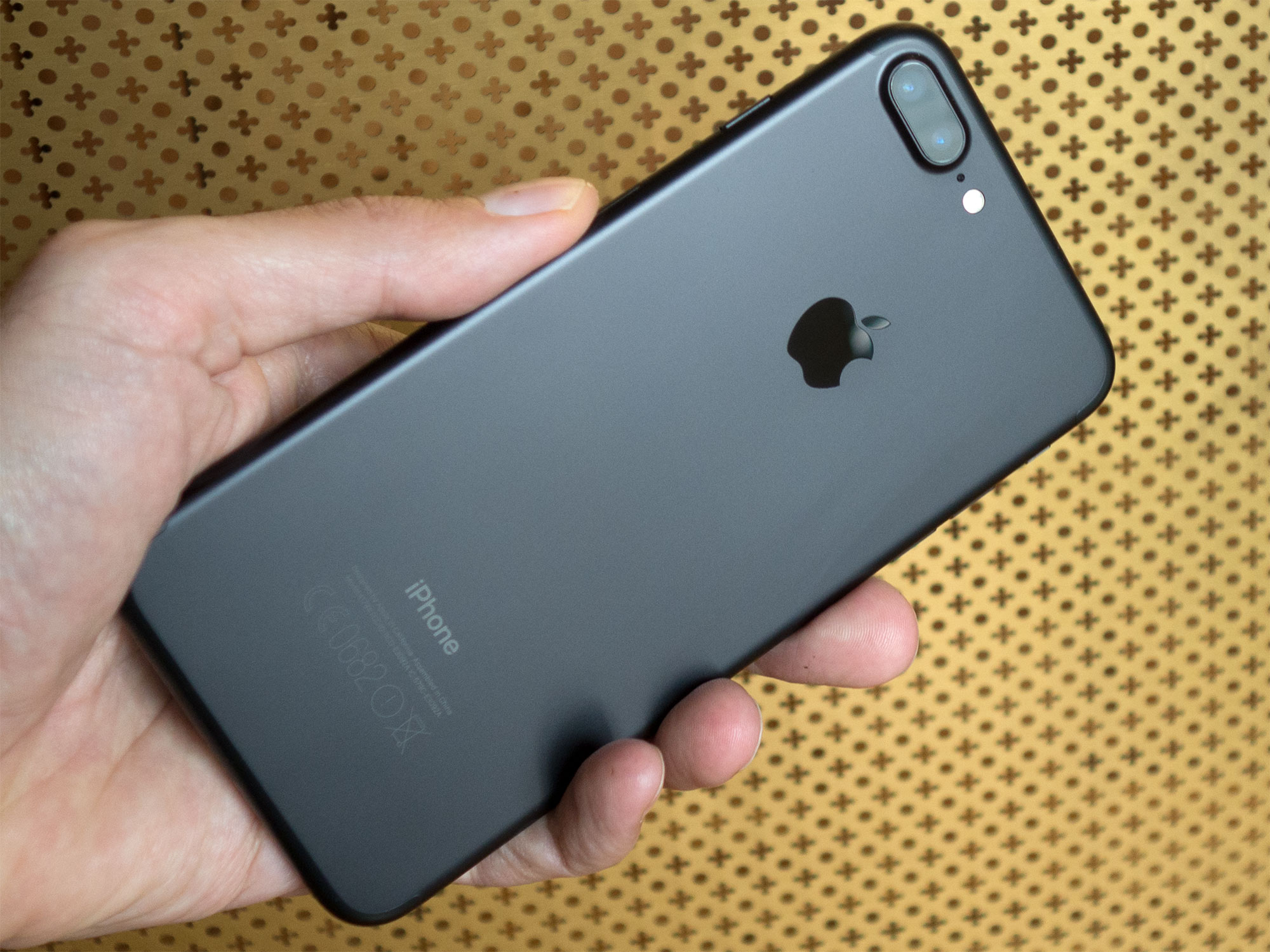 iPhone 7 Plus màu nào còn được ưa chuộng?