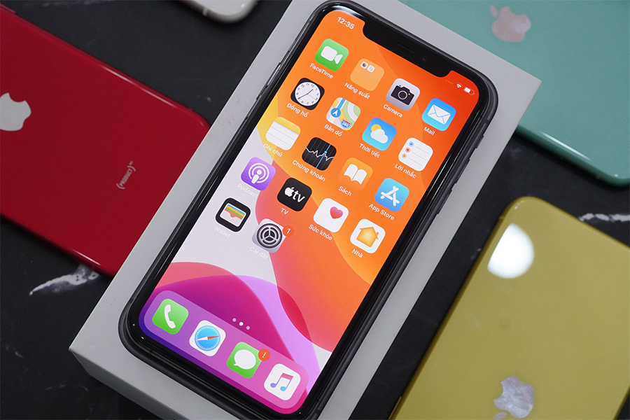 iPhone 11 Pro cũ có hiệu năng mạnh ngang máy tính